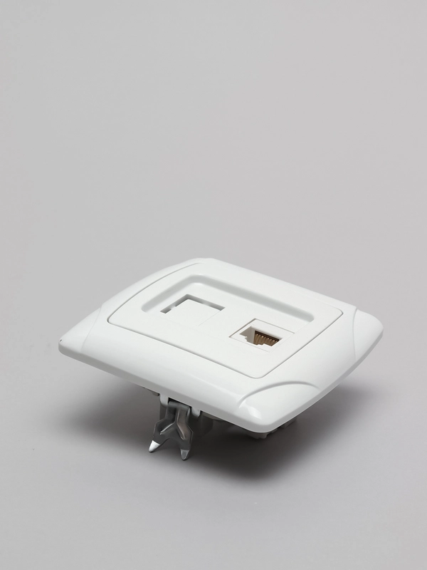 Розетка компьютерная CAT5E RJ45 Маргарита, белая, М0035