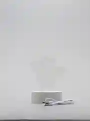 Бежевый акриловый ночник