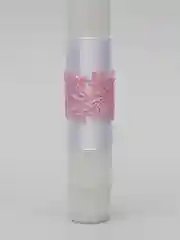 Семейный очаг с розовым узором