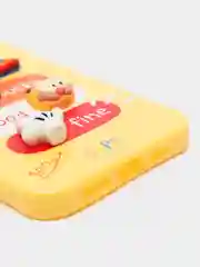Желтый чехол на iPhone