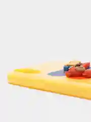 Желтый чехол на iPhone
