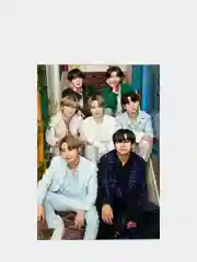 Желтый плакаты BTS K-POP постеры