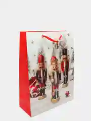 Новогодний подарочный пакет