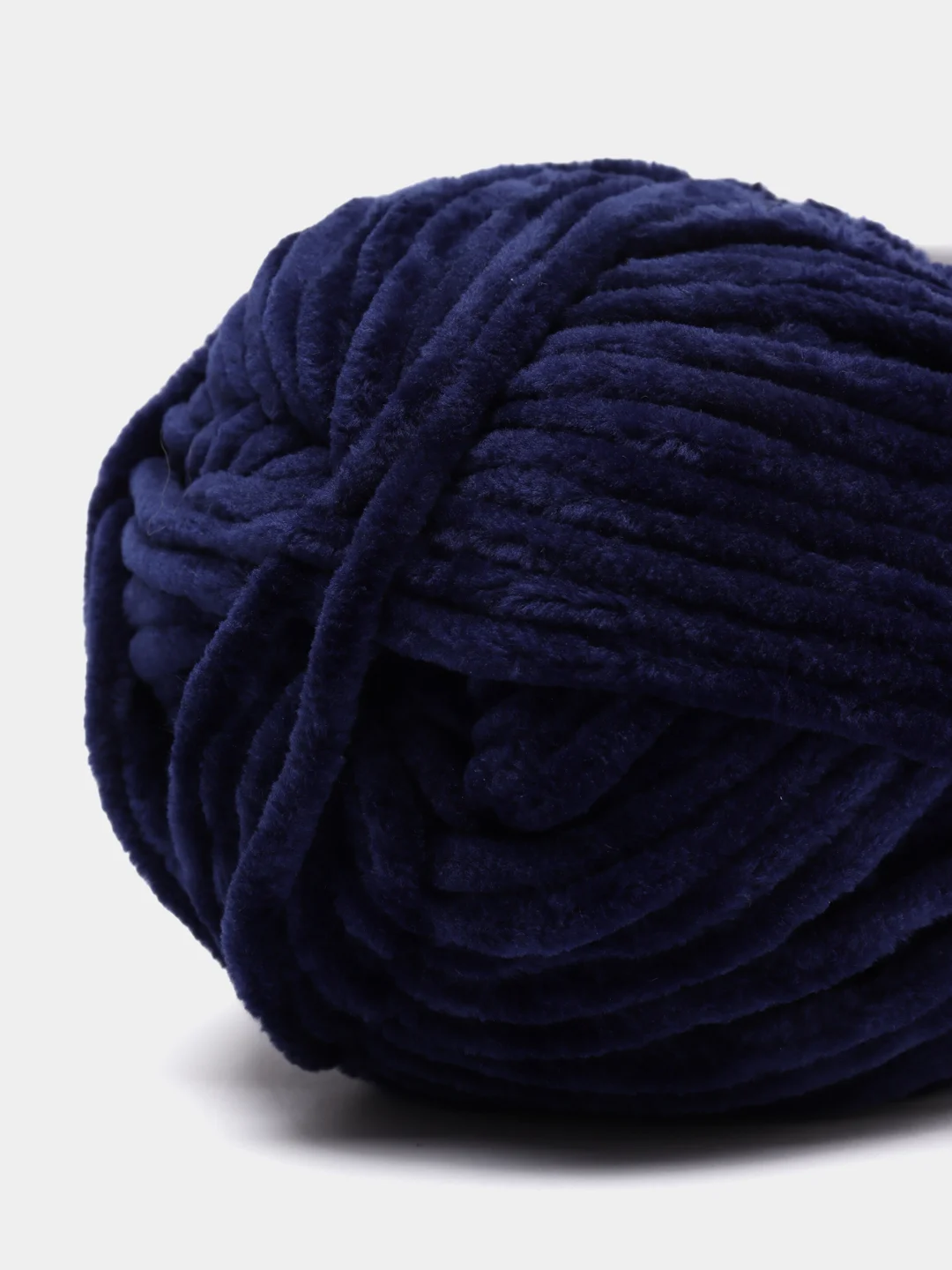 Фиолетовый пряжа плюшевая YarnArt Dolce
