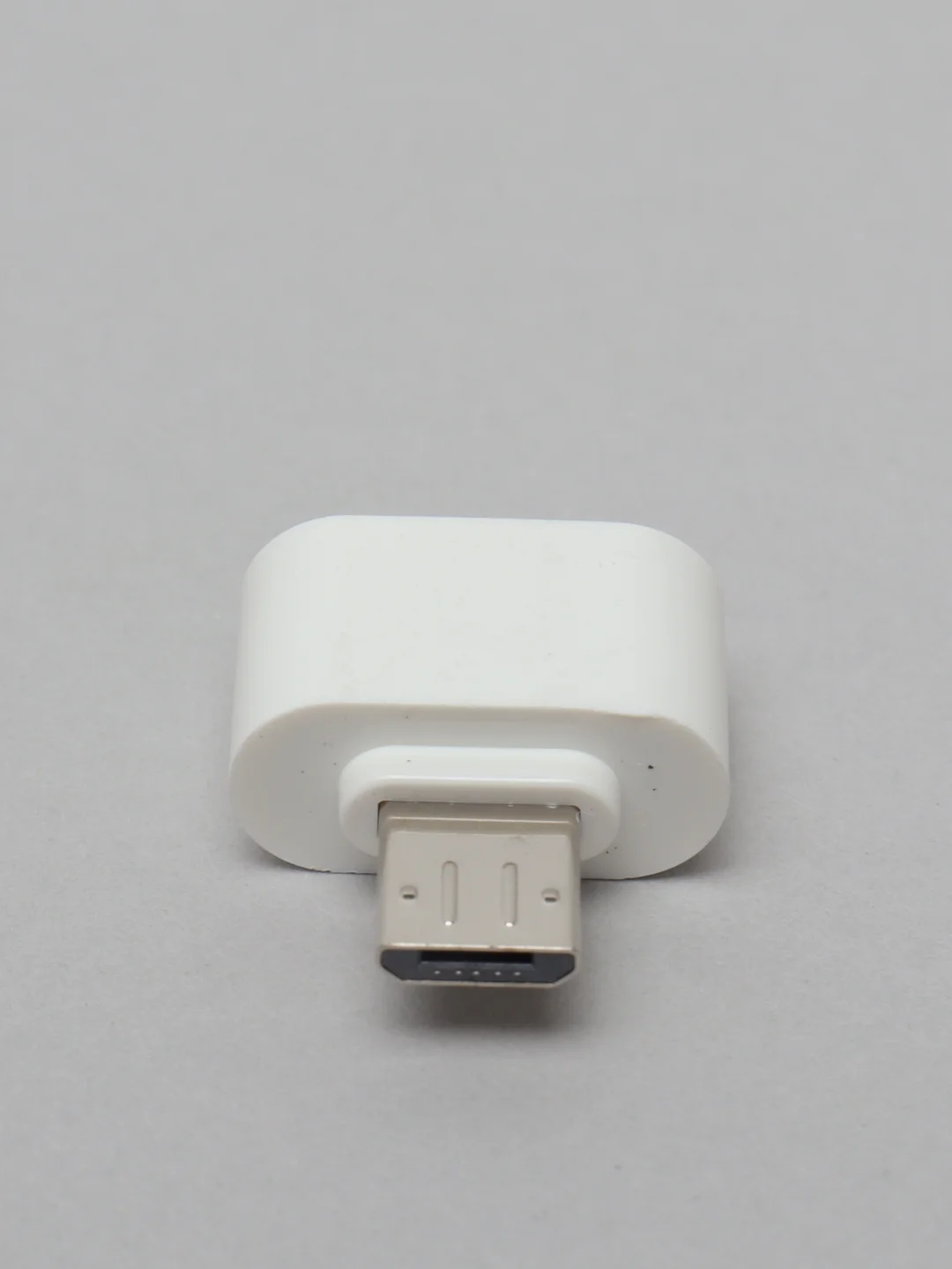 Белый переходник (адаптер) USB (мама) на Micro USB (папа)