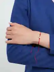 Алый браслет "Красная нить желаний"