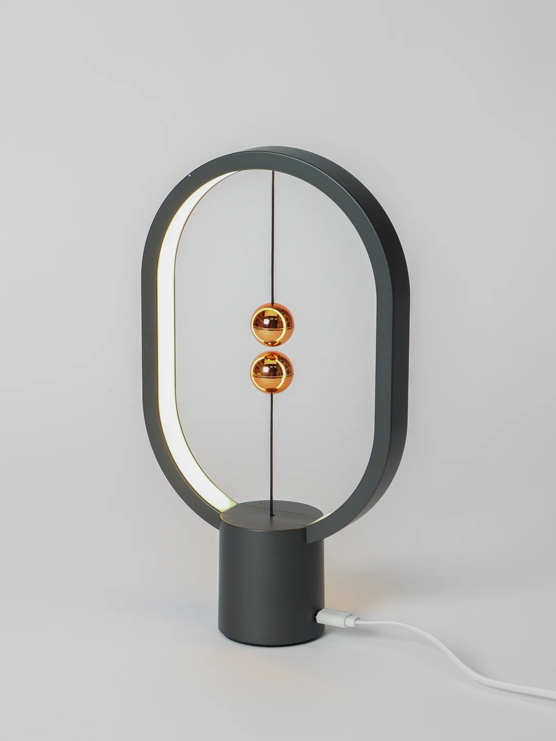 Черный настольный светильник с магнитами Levitation Lamp