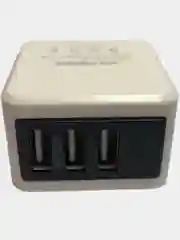 3-портовое USB зарядное устройство Quick Charge 3,0