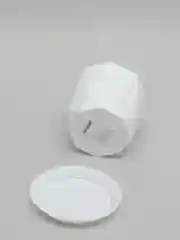 Белый кашпо горшок для цветов с поддоном "Призма", IDEA