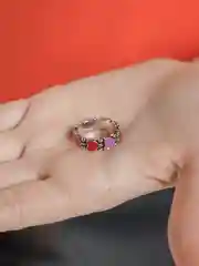 Серебряный кольцо с заливными сердечками, 16 мм