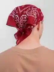 Бордовый бандана
