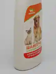 Шампунь для кошек и собак антипаразитарный 250 мл
