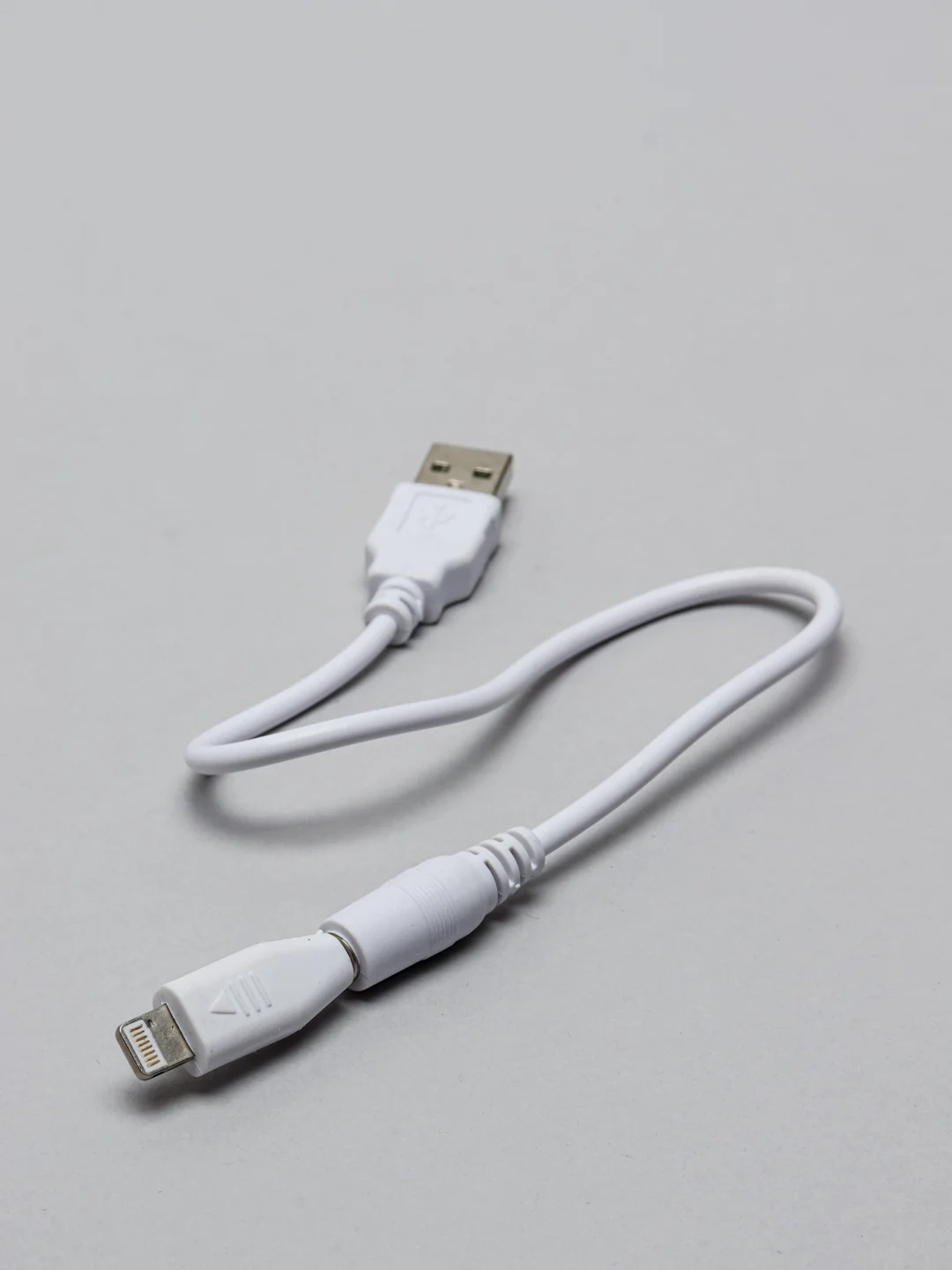 Комплект переходников Nokia 6101 тонкий, iPhone 4S, MicroUSB, 6600 с USB кабель для заряда