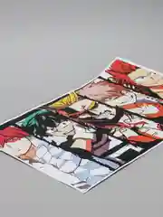 Желтый плакаты аниме Атака Титанов, Моя геройская академия. Atack on Titan, Boku no Hero academia