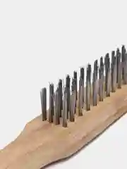 Деревянная щетка с металлической щетиной, четырехрядная