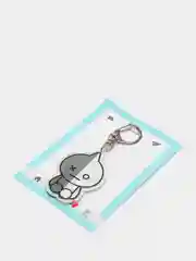 Серый брелок акриловый K-POP BT21