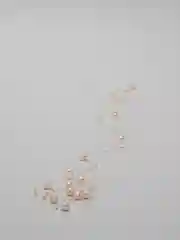 Карамельный бусины на нитке