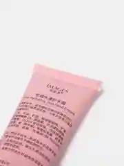 Конфетный крем для рук Care for Soft Hands Add Moisture To Your Hands