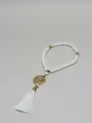Белый мусульманские четки, именные