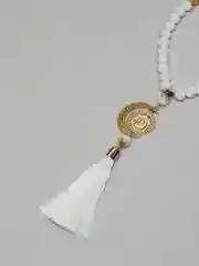 Белый мусульманские четки, именные