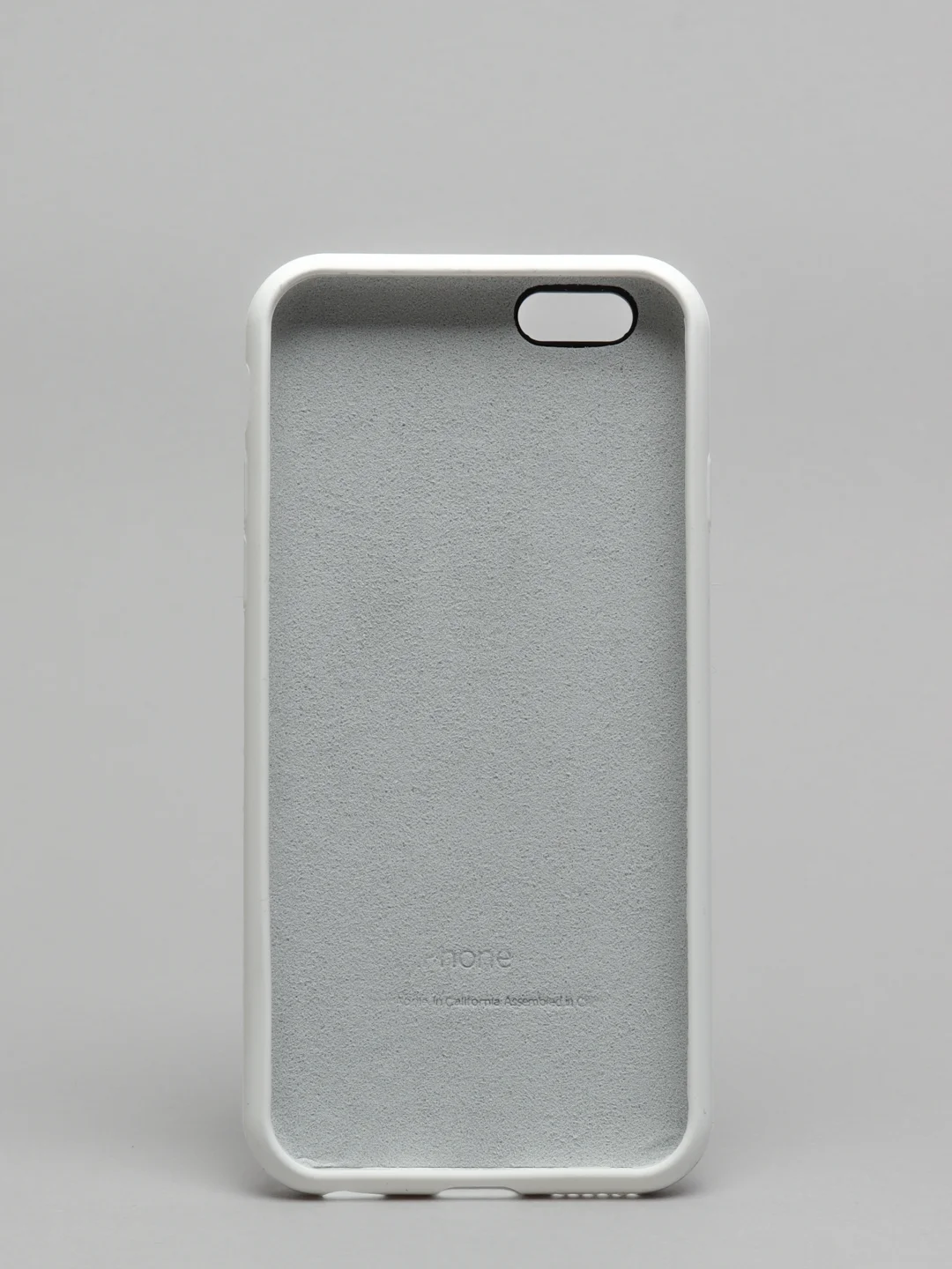 Белый cиликоновый кейс для iPhone 6, 6s, низ закрыт