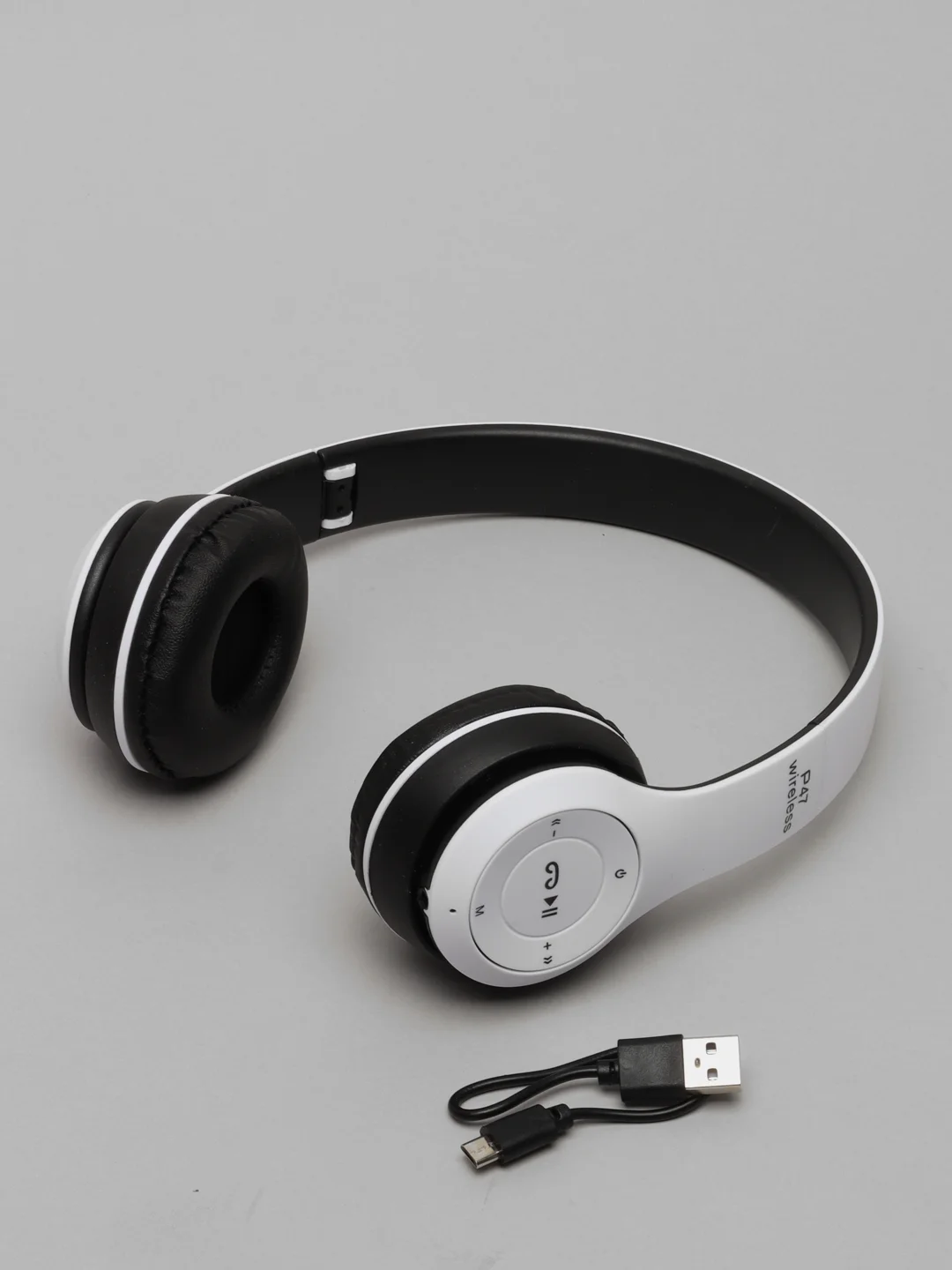 Белый беспроводные блютуз наушники P47 Wireless