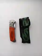 Нож автоматический, рукоятка дерево, лезвие сталь