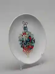 Тарелка CoolPodarok "С Новым годом! Шарик со снегирем"