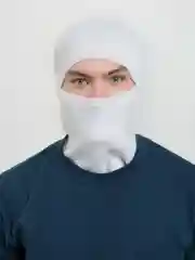 Белый балаклава вязанная
