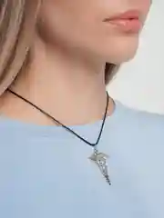 Черный женская цепочка на шею с подвеской
