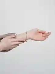 Браслет со стразами, 18см