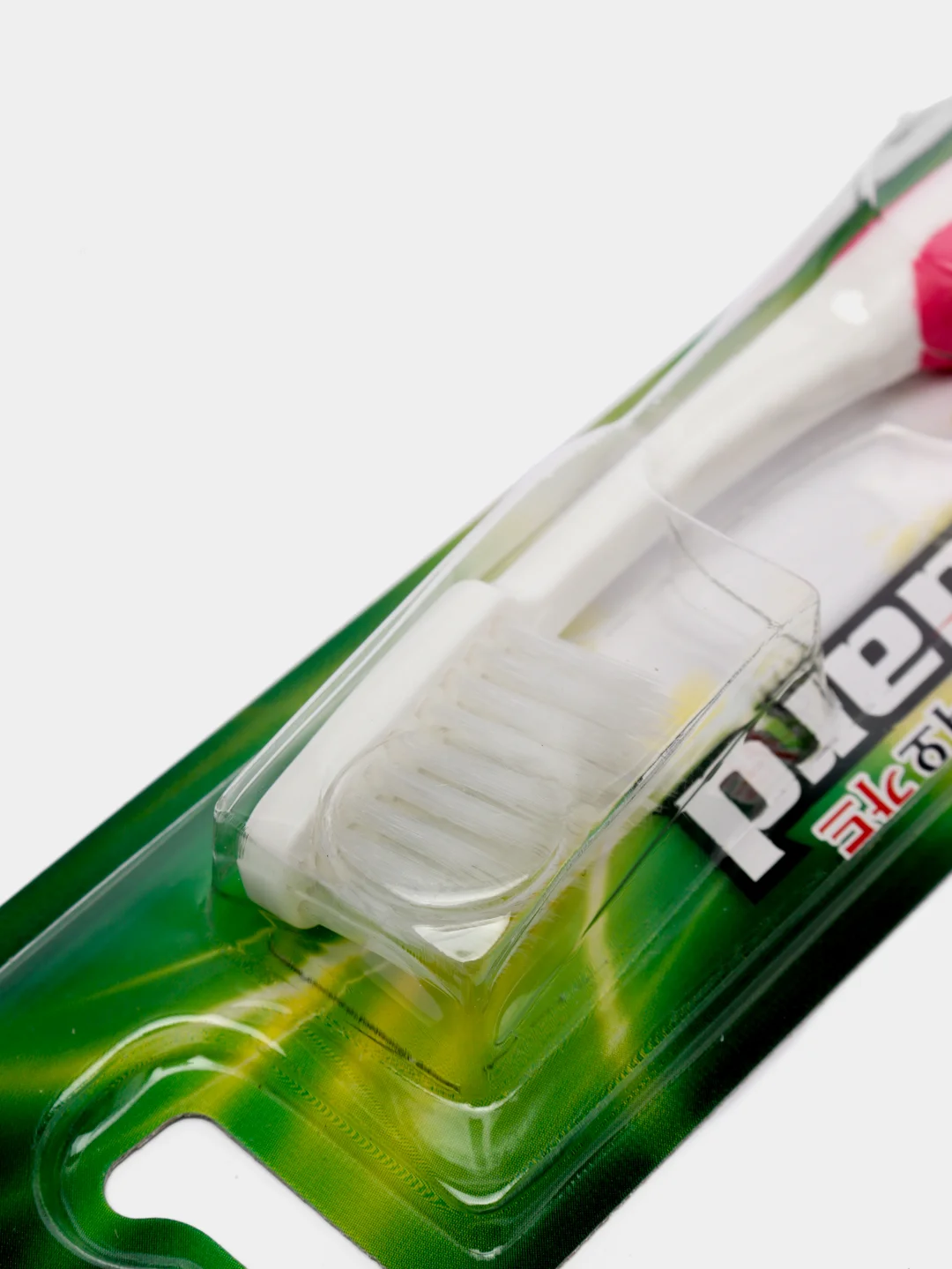 Тёмно-розовый зубная щетка CLIO New Guard R Toothbrush, с двумя видами щетинок