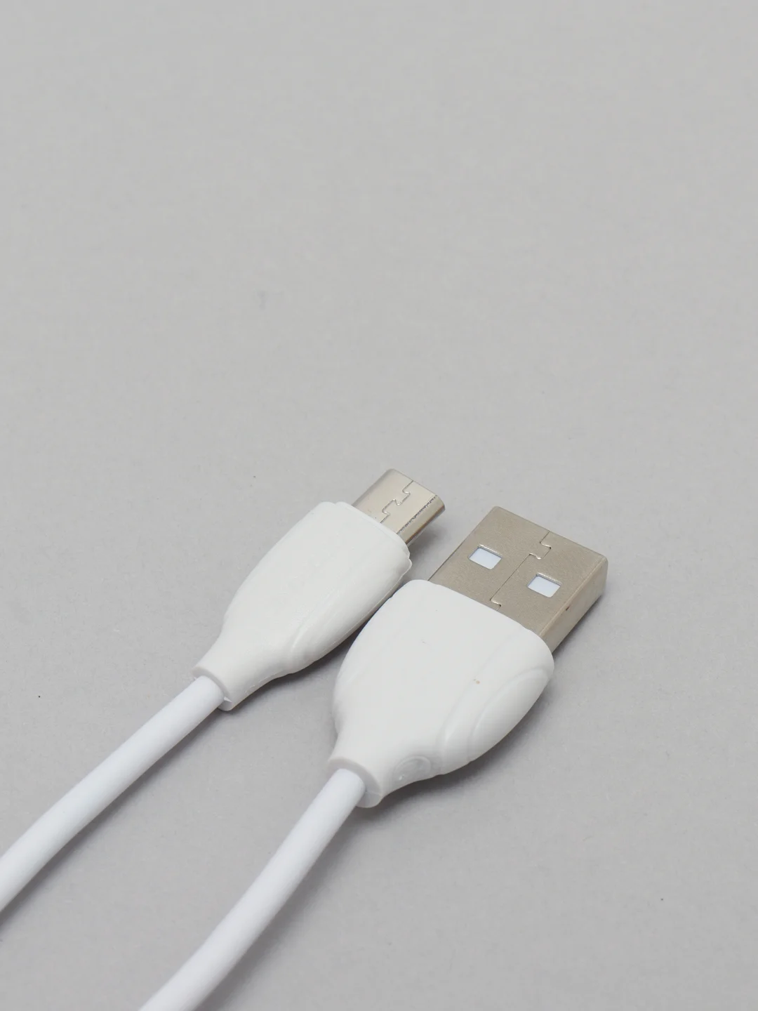 Белый кабель для зарядки и передачи данных Borofone BX19 Micro-USB для android