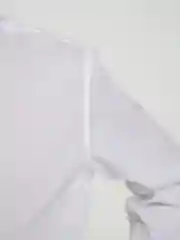 Белый рубашка для мальчика