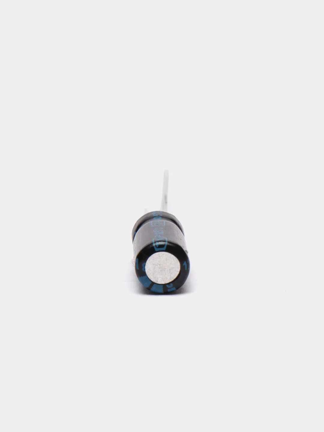 10 штук 10мкФ 63в Конденсатор электролитический 10UF 63V 105*C 5*11мм TK JAMICON