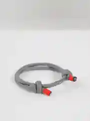 Серый браслет-узелок тканевый