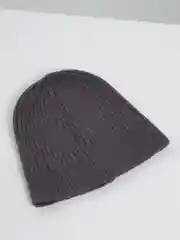 Серый мужская шапка