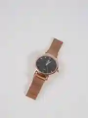 Желтый женские кварцевые часы