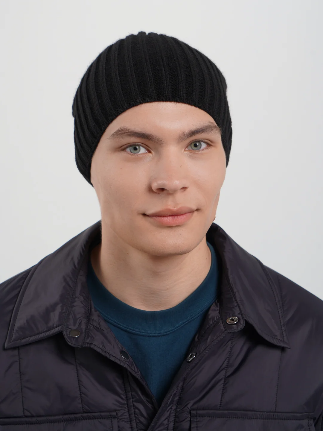 Мужская шапка N523FF(черный)