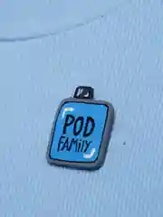 Деревянный значок ручной работы Pod Family
