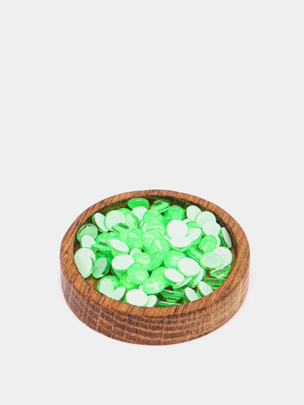 Неоновые стразы зеленые, холодной фиксации, Neon green, стекло, размеры ss12 - ss30