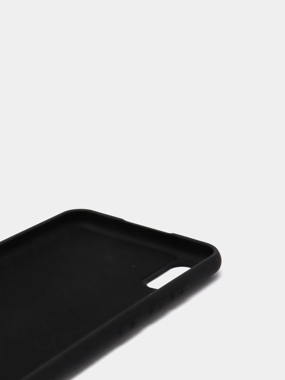 Черный чехол с защитой камеры и бархатом внутри VIVO Y1S