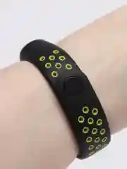 Салатовый силиконовый ремешок для Xiaomi Mi Band 3, 4