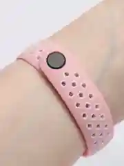 Розовый силиконовый ремешок для Xiaomi Mi Band 5 и Mi Band 6, спортивный