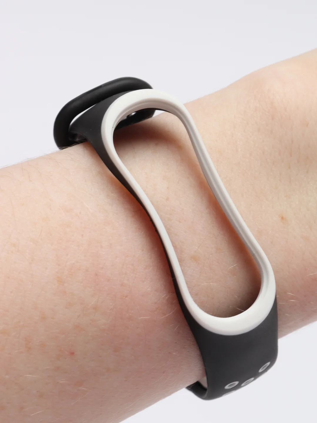 Черный силиконовый ремешок для Xiaomi Mi Band 3, 4