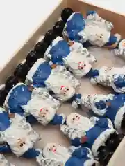 Зелёный хаки набор из 12 новогодних фигурок
