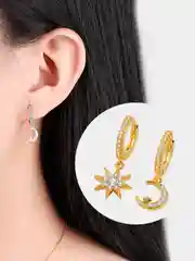 Асимметричные серьги-кольца луна звезда