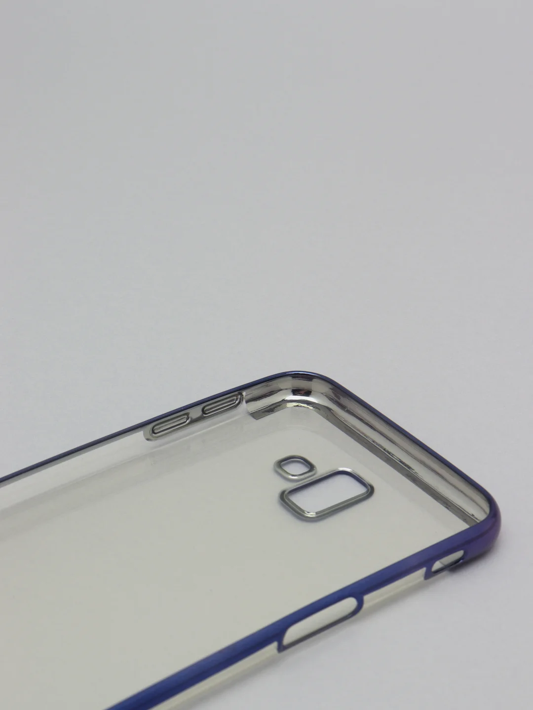 Темно-синий чехол силиконовый, прозрачный, с окантовкой Samsung J6+