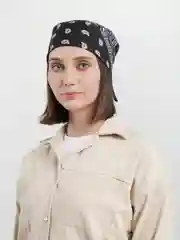 Черный бандана с принтом