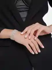 Браслет со стразами